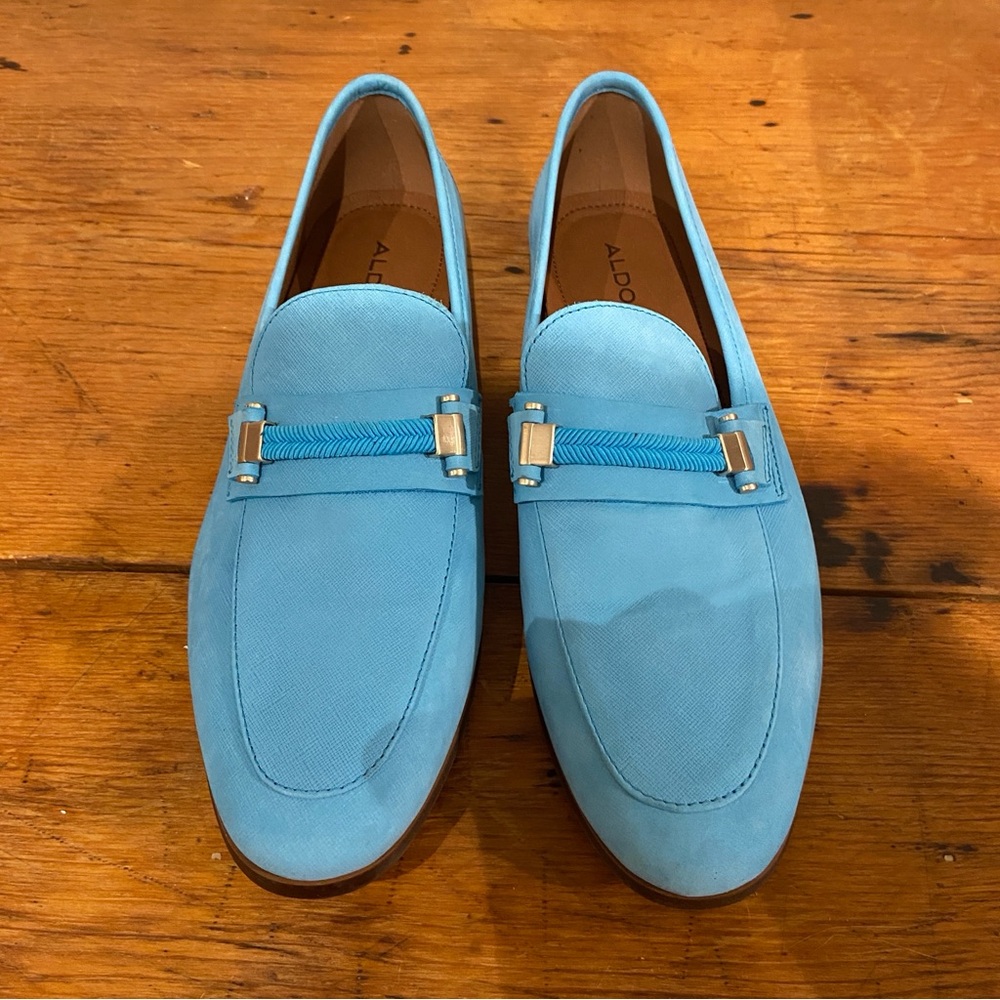 ALDO Blue suede SZ 8